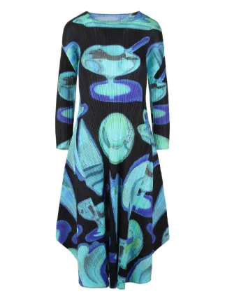 Pleats Please Issey Miyake