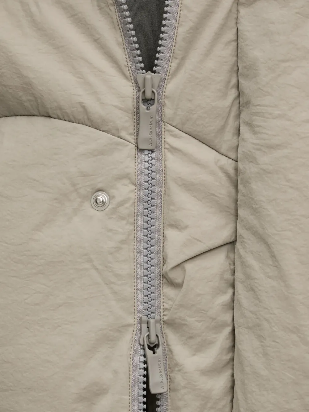 A.A. Spectrum Cirrus donsjas met capuchon Beige