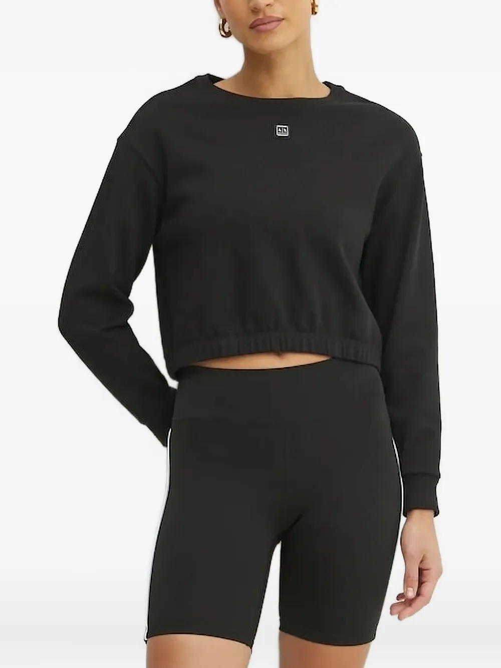 Armani Exchange Logo-plaque Crop Sweatshirt In Black