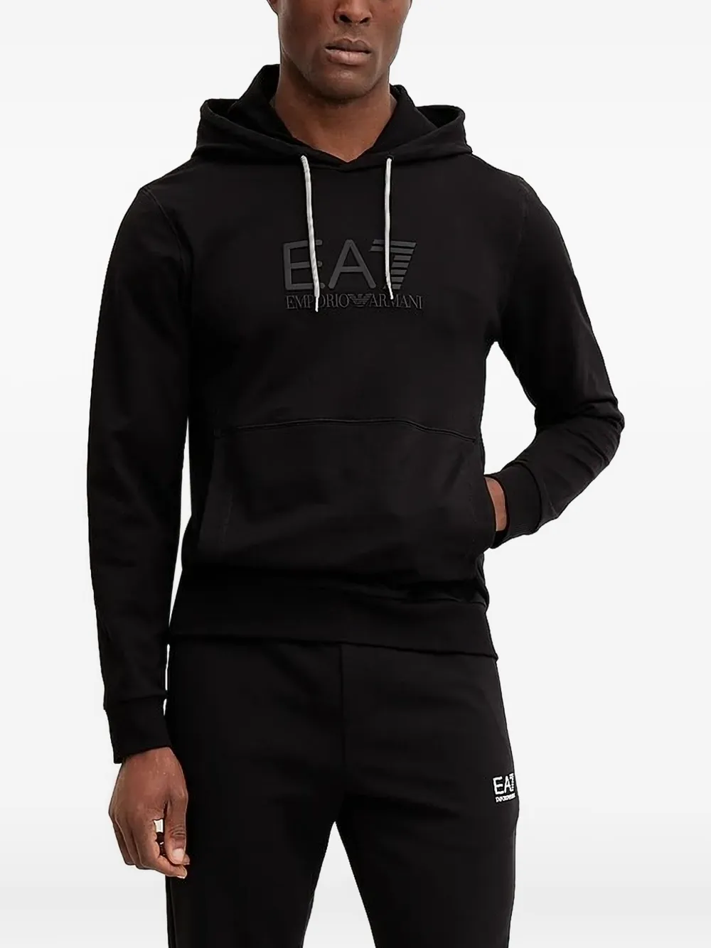 Ea7 Emporio Armani logo-embossed hoodie Zwart