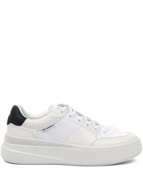 Karl Lagerfeld tenis con etiqueta del logo
