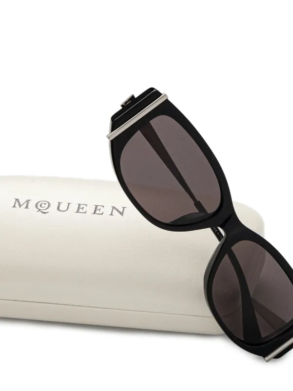 Alexander McQueen Eyewear geometric-frame Sunglasses | Black