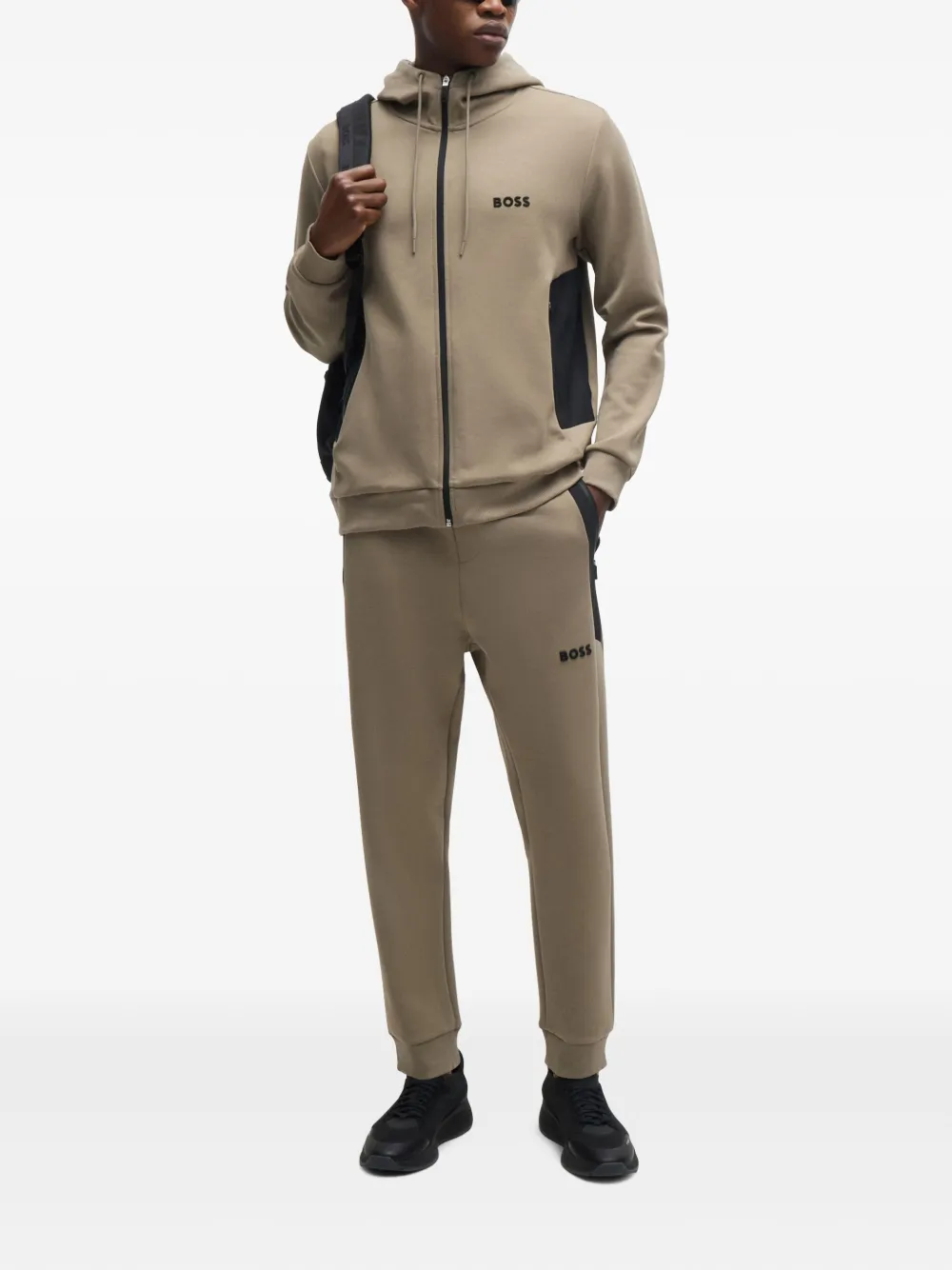 BOSS Trainingsbroek met geborduurd logo Beige