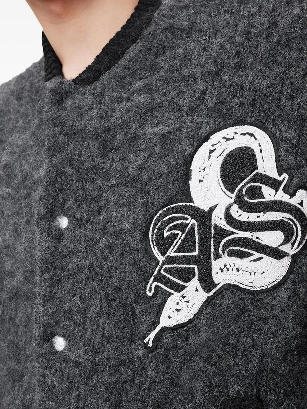 AllSaints Vest met geborduurde slang Grijs