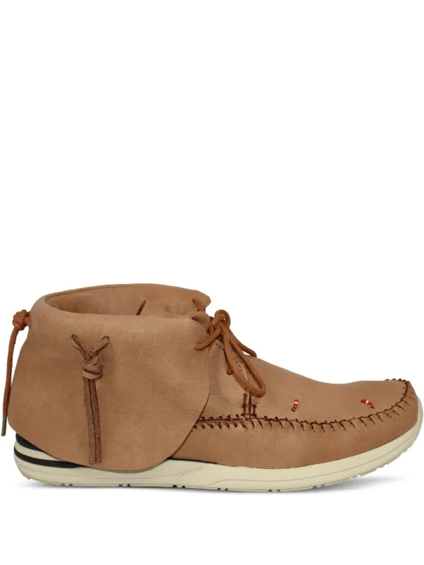 Visvim FBT ビーズ モカシンブーツ | ブラウン | FARFETCH JP