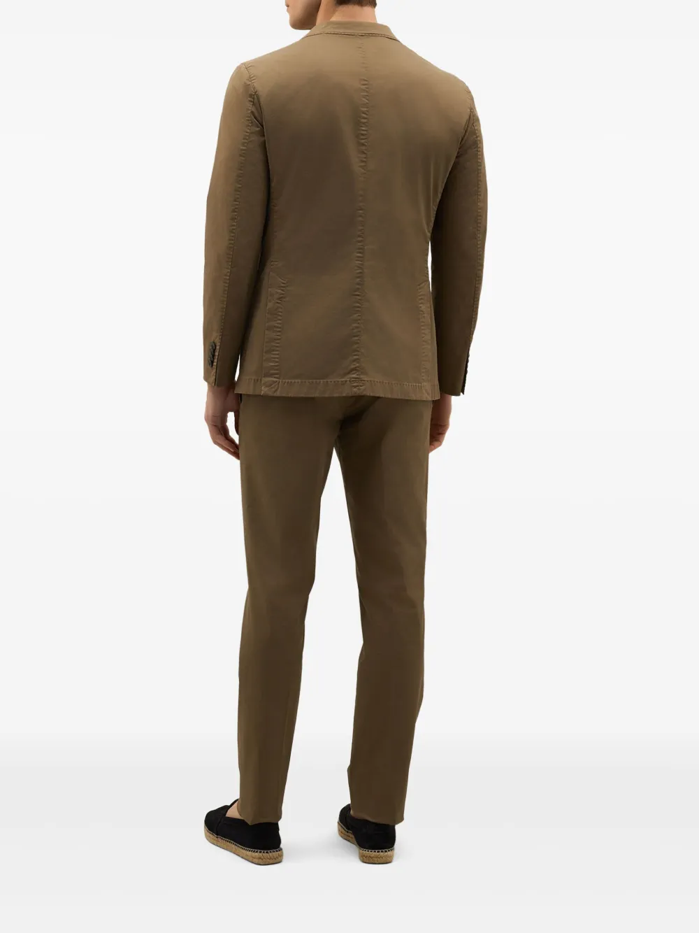 whipstitch-trim suit