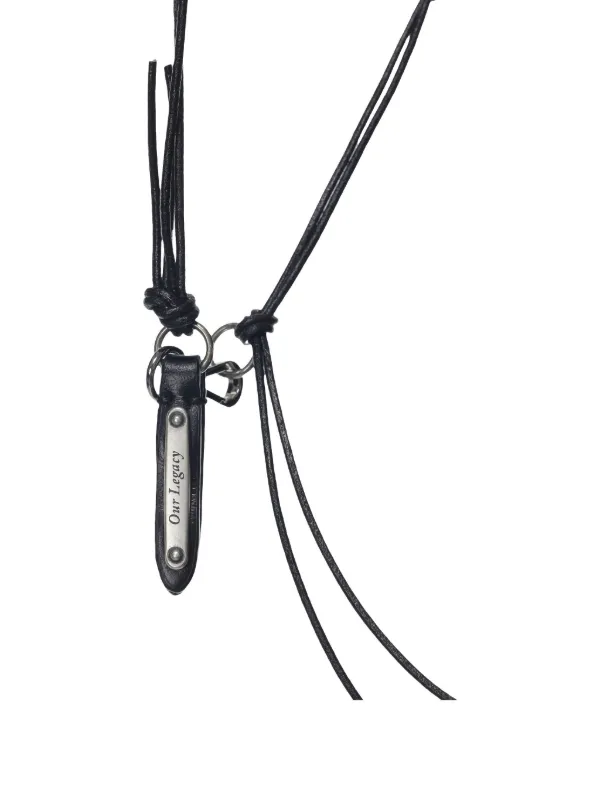 アクセサリー OUR LEGACY LADON NAVY necklace OUR LEGACY: Blue Ladon Necklace | SSENSE