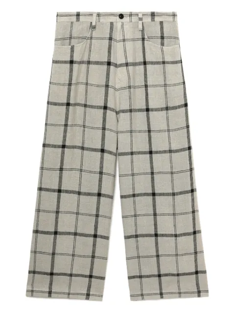 Y's pantalones a cuadros