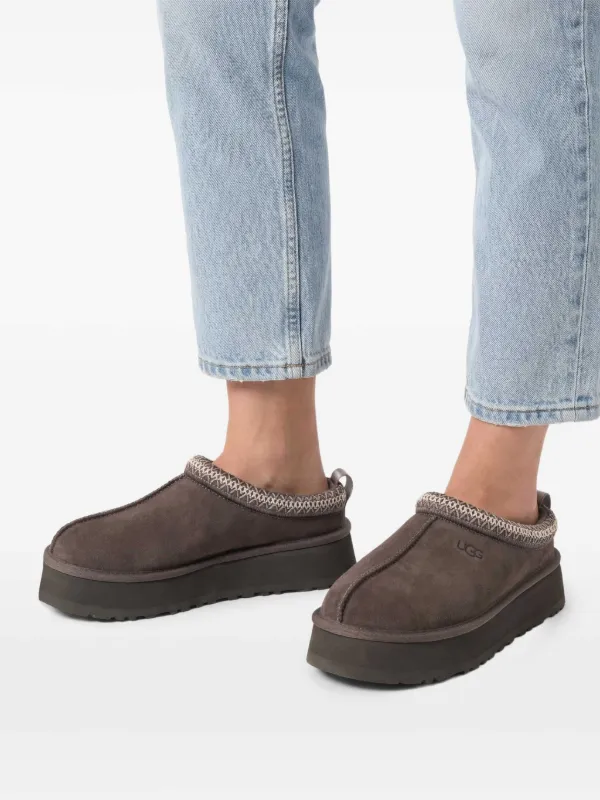 UGG Slipper Tazz Com Logo | Cinza | FARFETCH BR