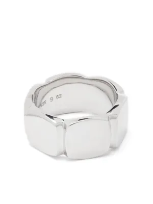 Tom Wood Shield Satin Signet Ring | Silver | FARFETCH