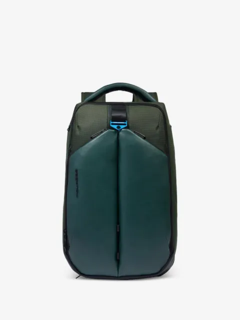 PIQUADRO logo-embroidered backpack 