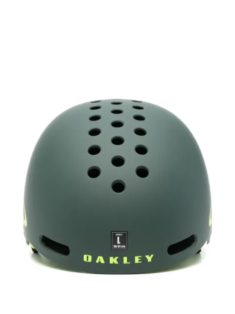 Oakley Street1 helmet