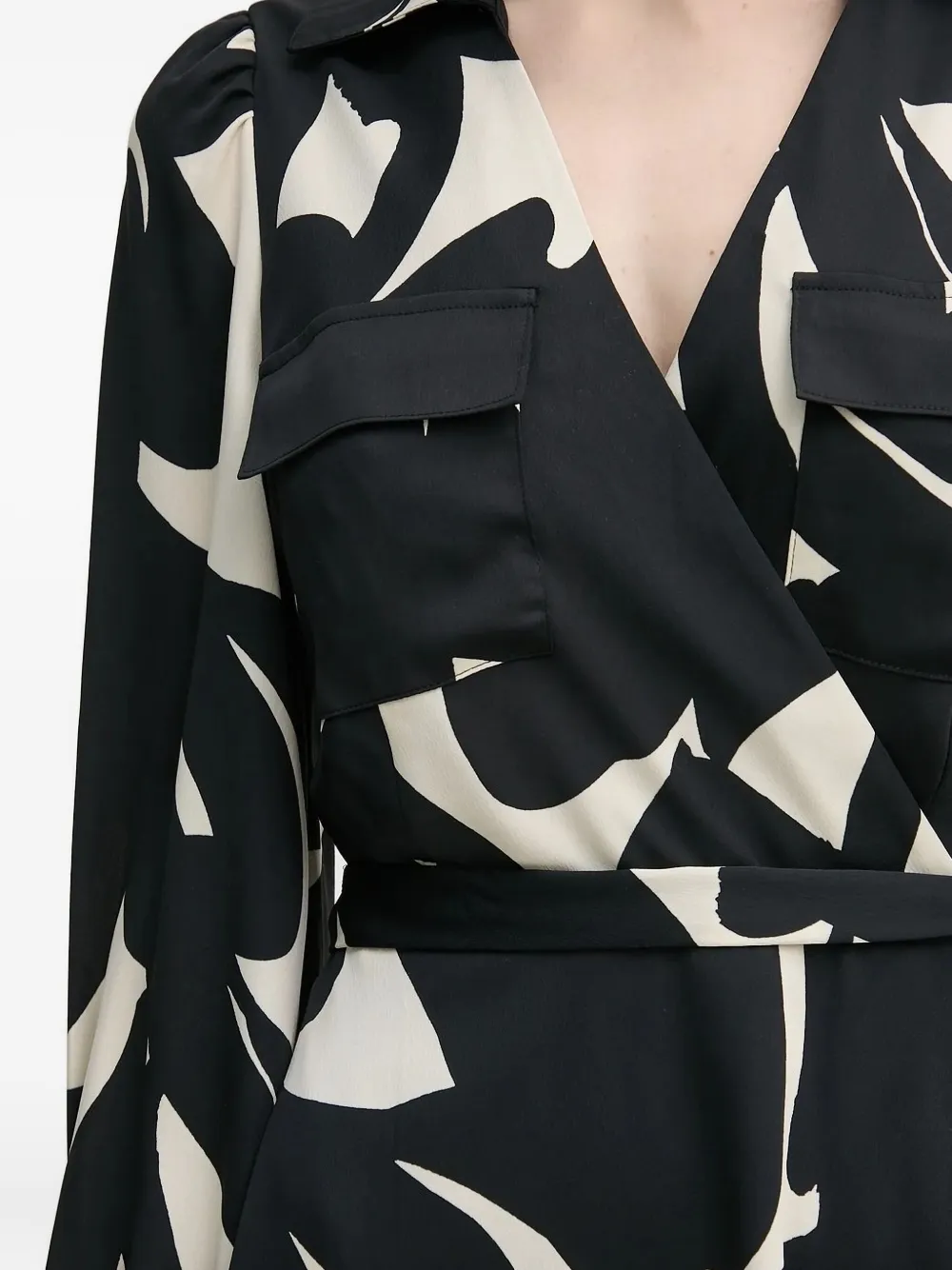 DKNY abstract-print wrap dress Zwart