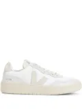 VEJA V-90 trainers - White