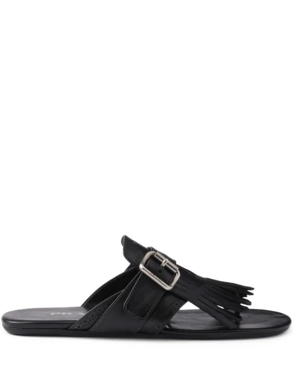 【関税&送料込】Prada Black Leather Thong Slippers Logo padded leather thong sandals in black - Prada | Mytheresa
