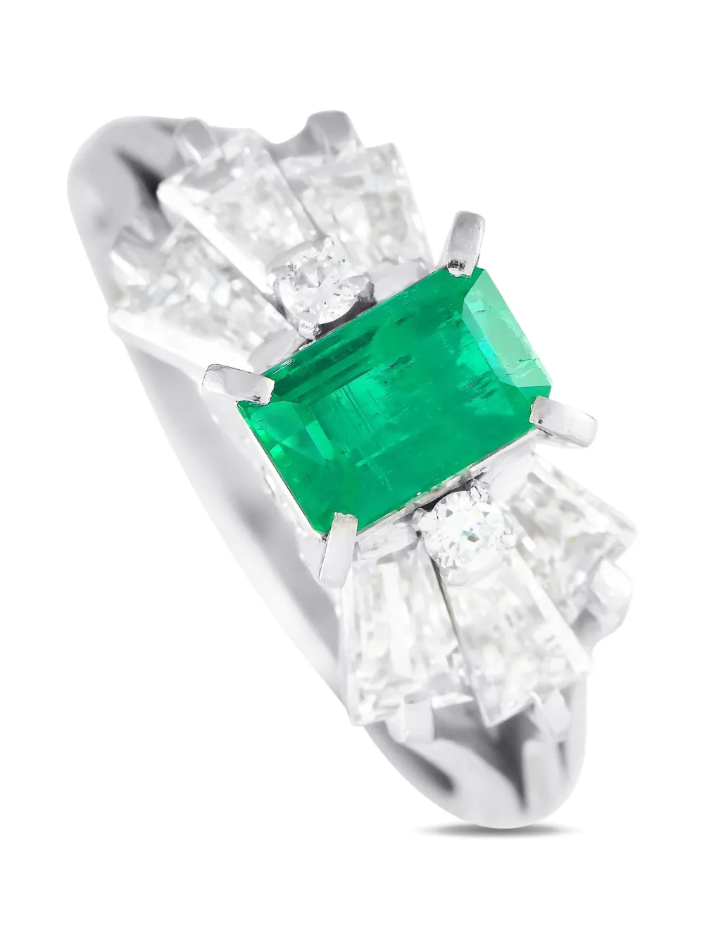 emerald and diamond ring