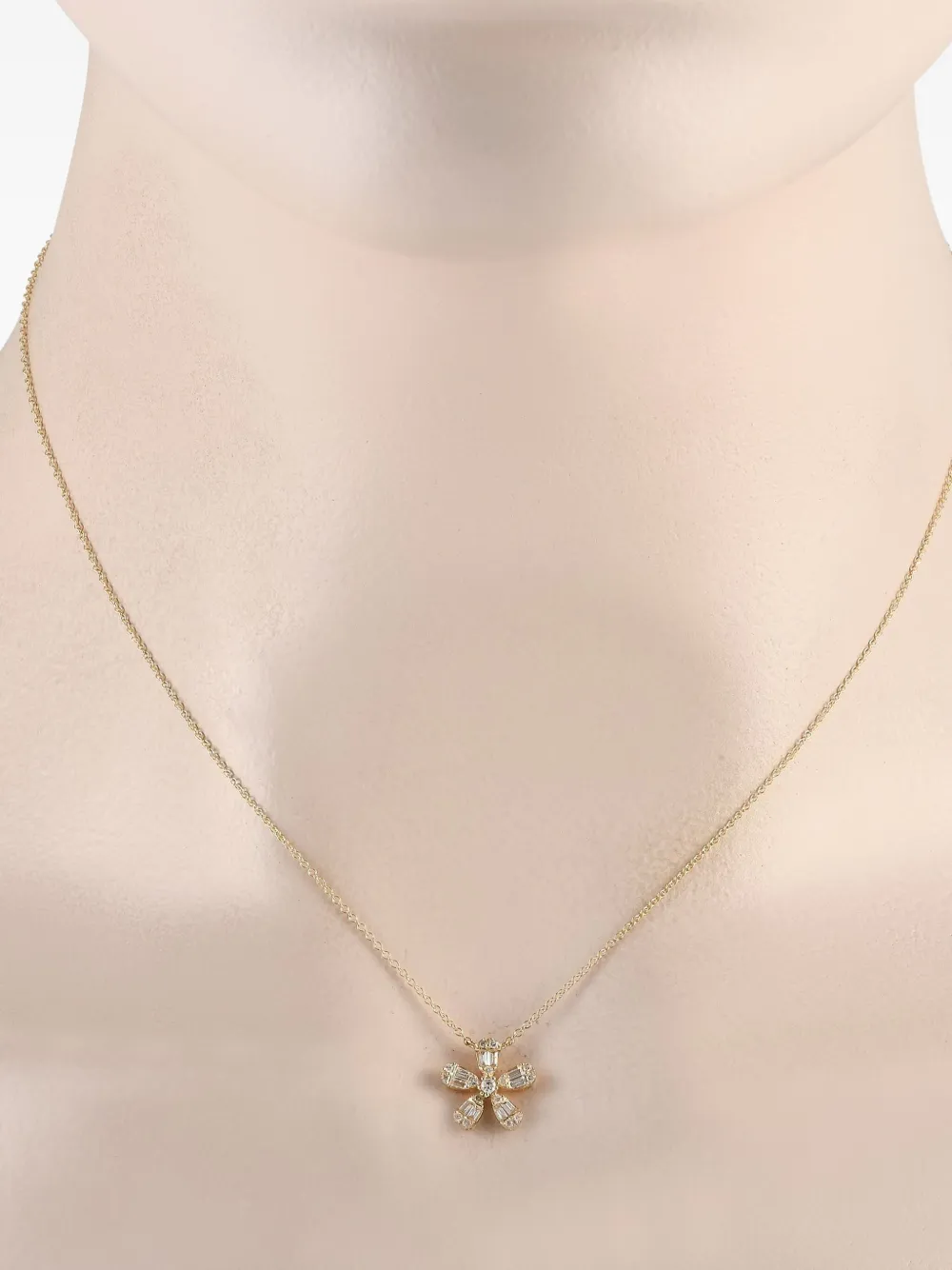 Pre-owned Lb Exclusive 14k Yellow Gold Flower Diamond Necklace