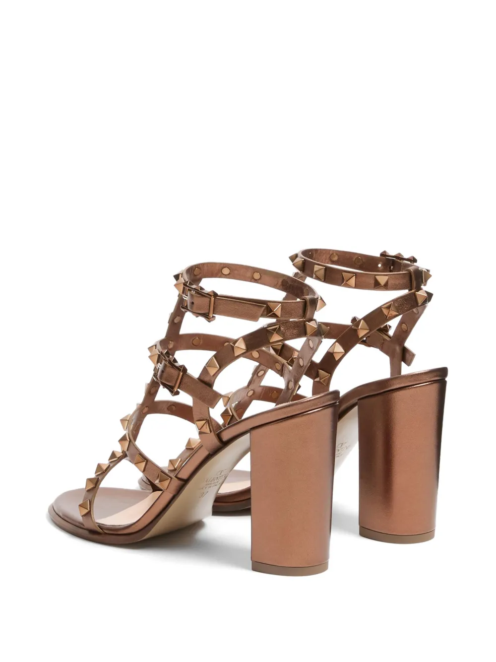 Valentino Garavani ロックスタッズ サンダル | ブラウン | FARFETCH JP