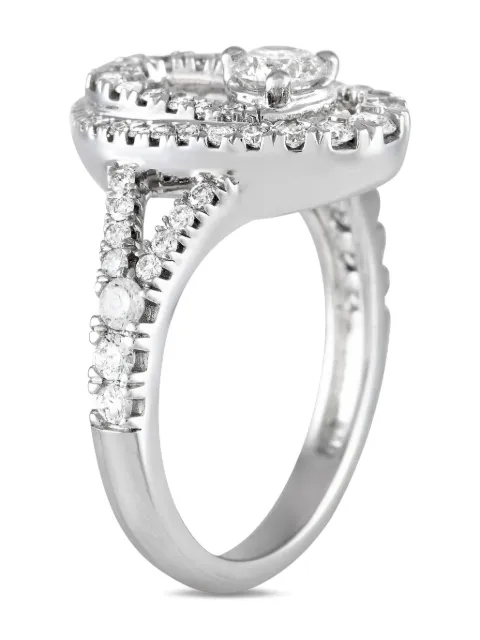 LB Exclusive 14kt white gold diamond ring