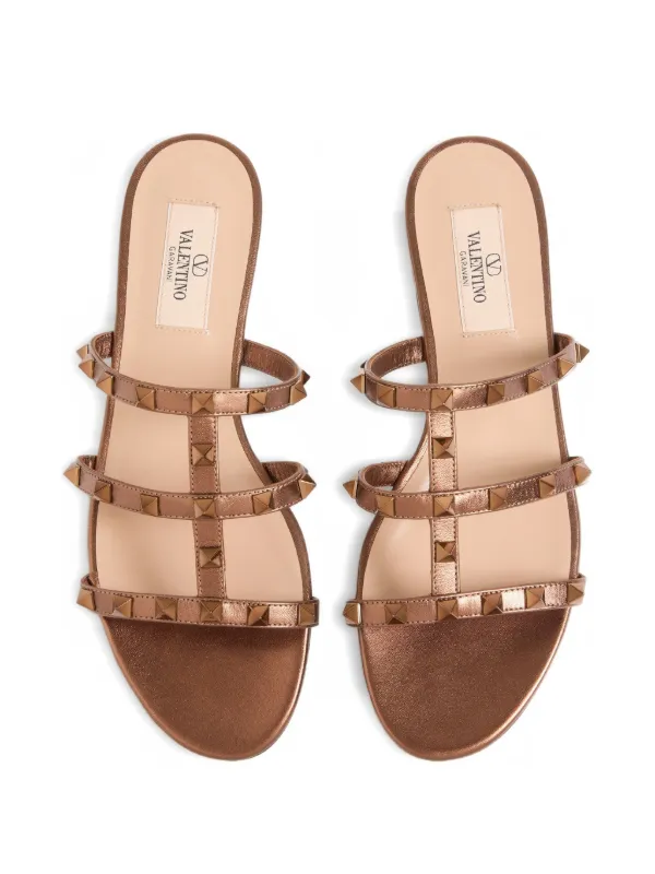 Valentino Garavani ロックスタッズ レザーサンダル | ブラウン 