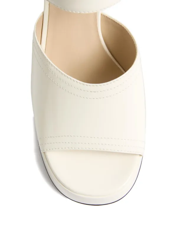 ヴァレンティノ　ガラヴァー二 サンダル ホワイト Valentino Garavani フォーセット プラットフォーム サンダル