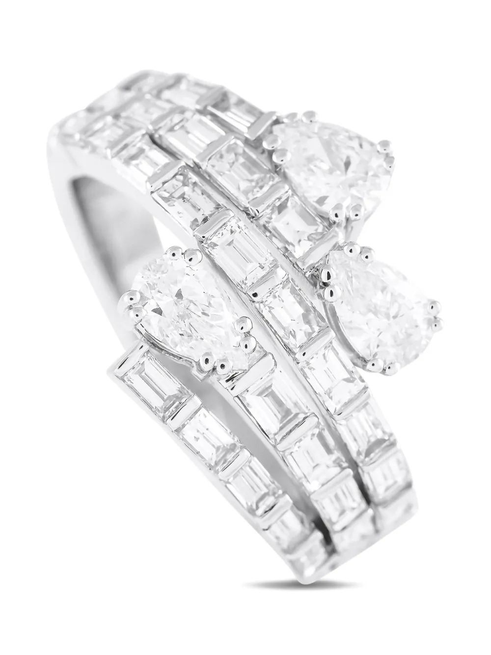 LB Exclusive 18K white gold diamond ring | Image 2