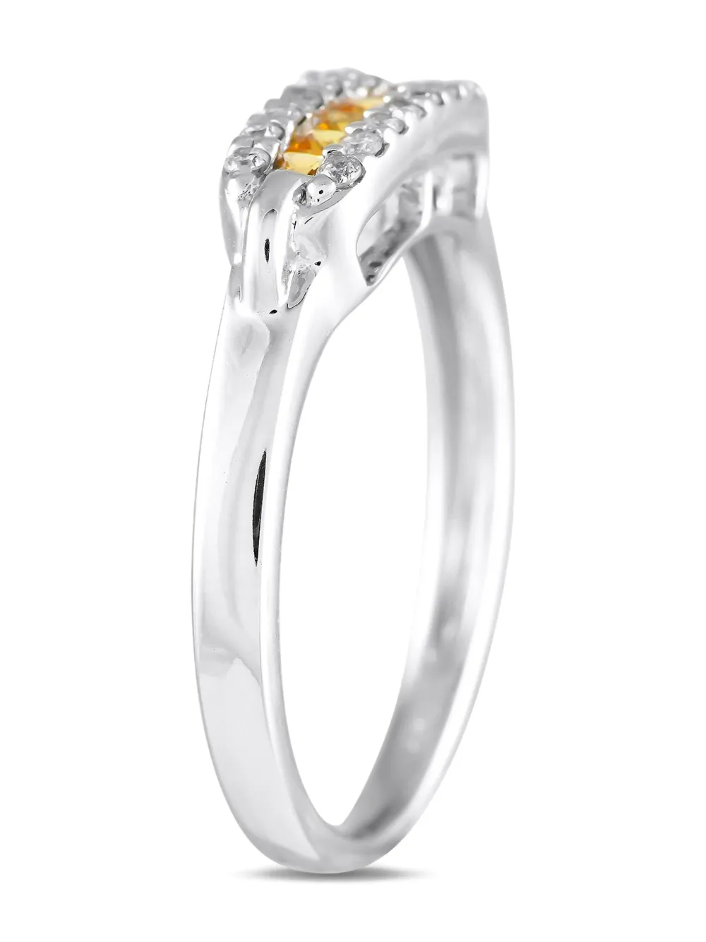 LB Exclusive 14K white gold diamond and sapphire ring | Image 2