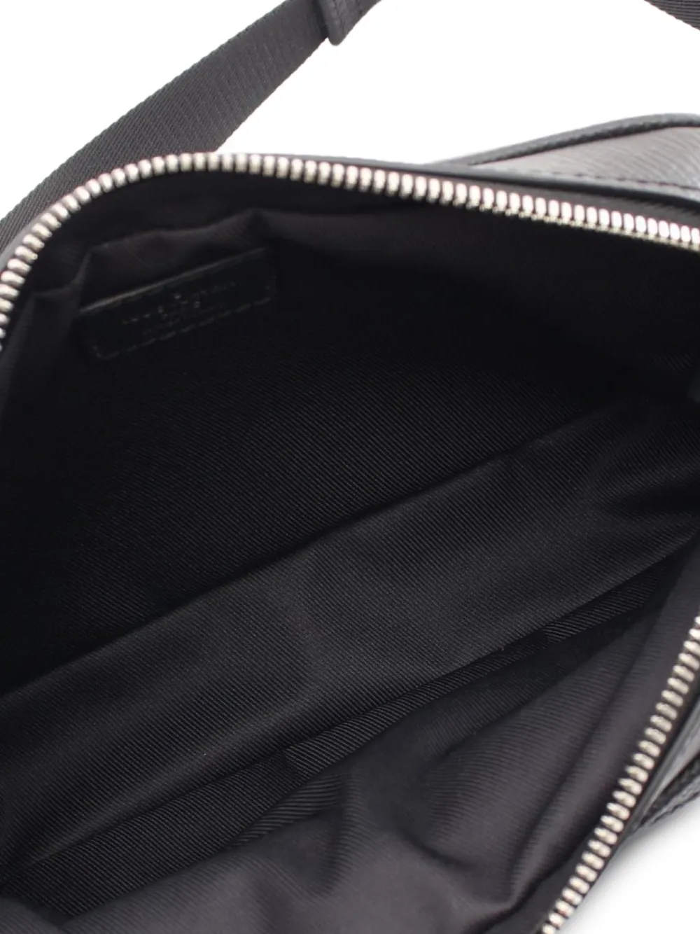 LOUIS VUITTON 2019 TAIGARAMA BELT BAG