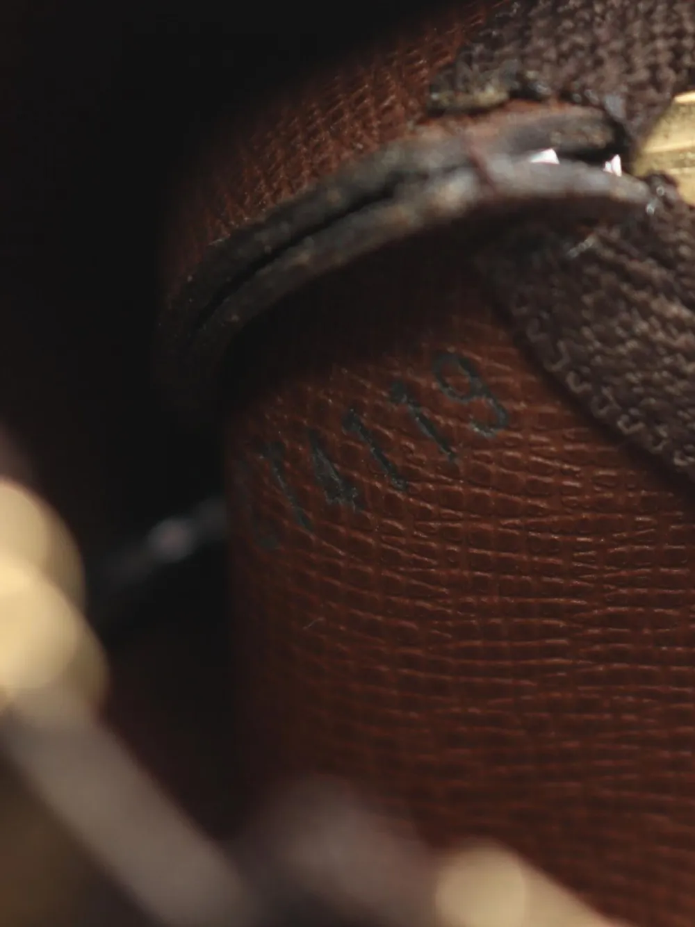 Louis Vuitton Pre-Owned Pouch in tela con monogramma 2019 | Image 5