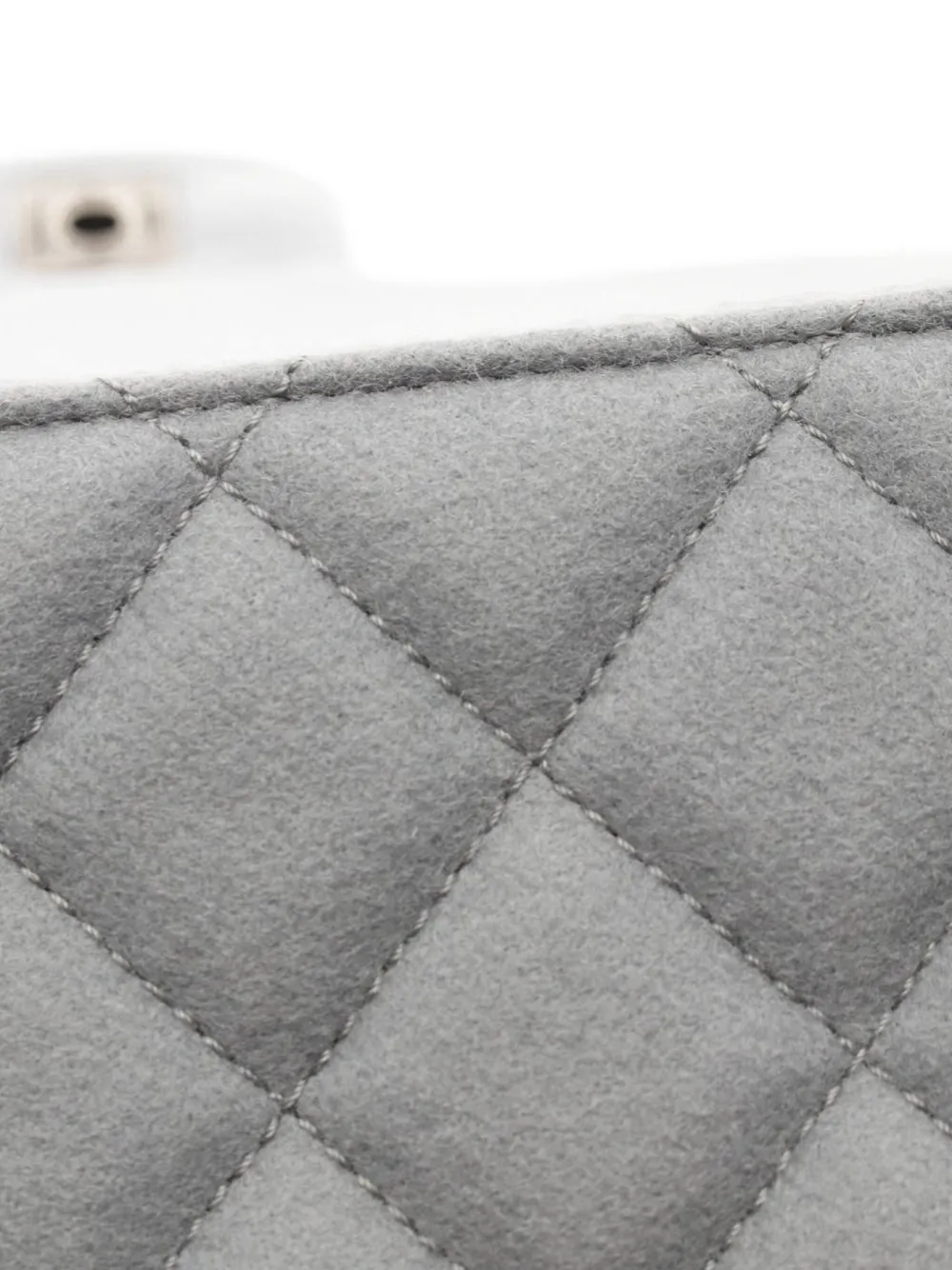 Pre-owned Chanel 2015-2016 Matelasse Shoulder Bag In Grey