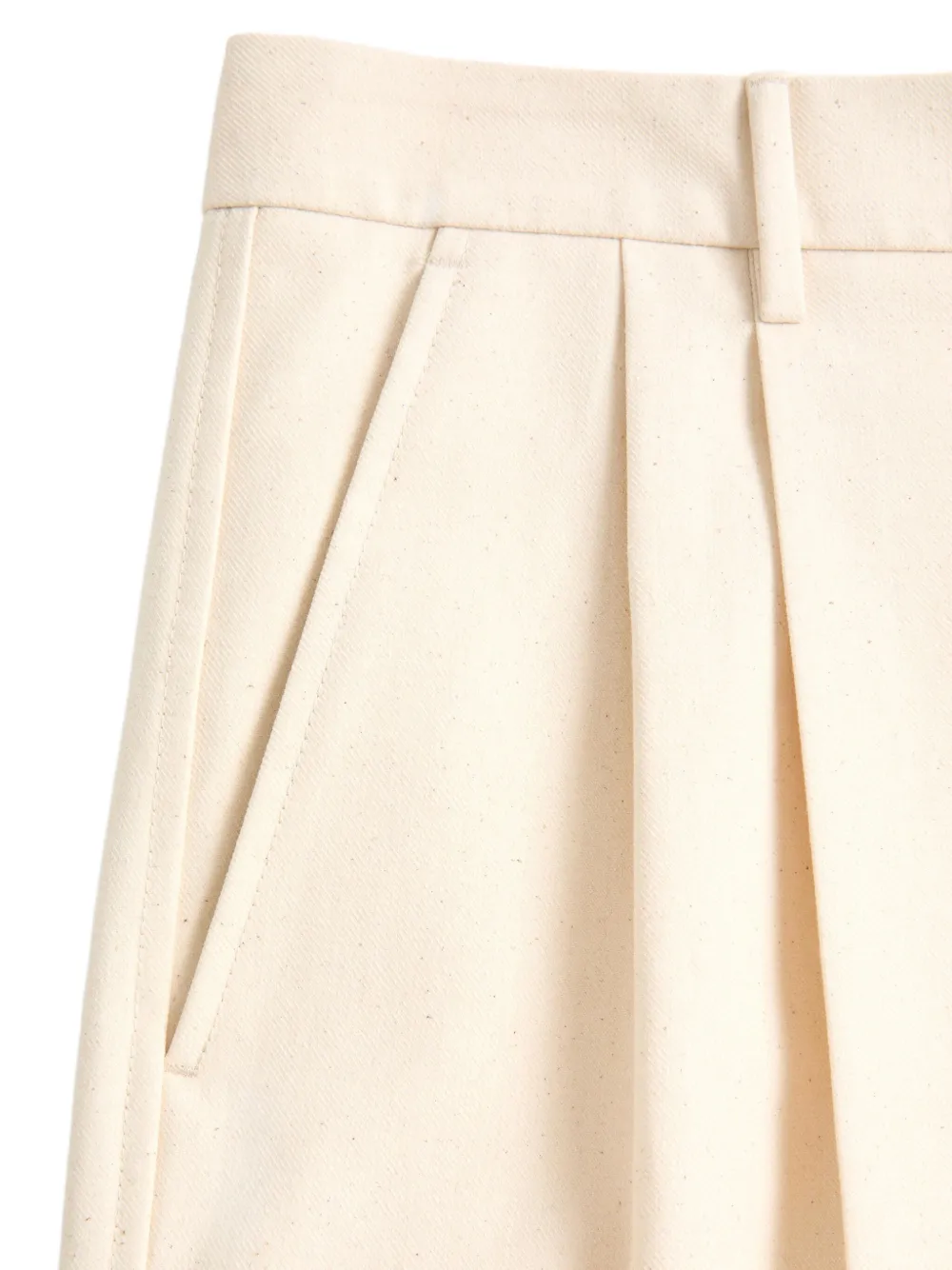 Valentino Garavani Bermuda shorts met omgeslagen zoom Beige