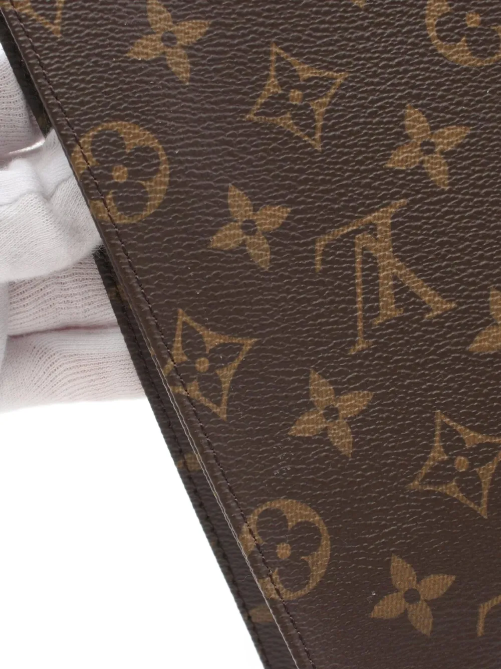 Pre-owned Louis Vuitton 2021 Poche Toilette 26 Clutch Bag In Brown