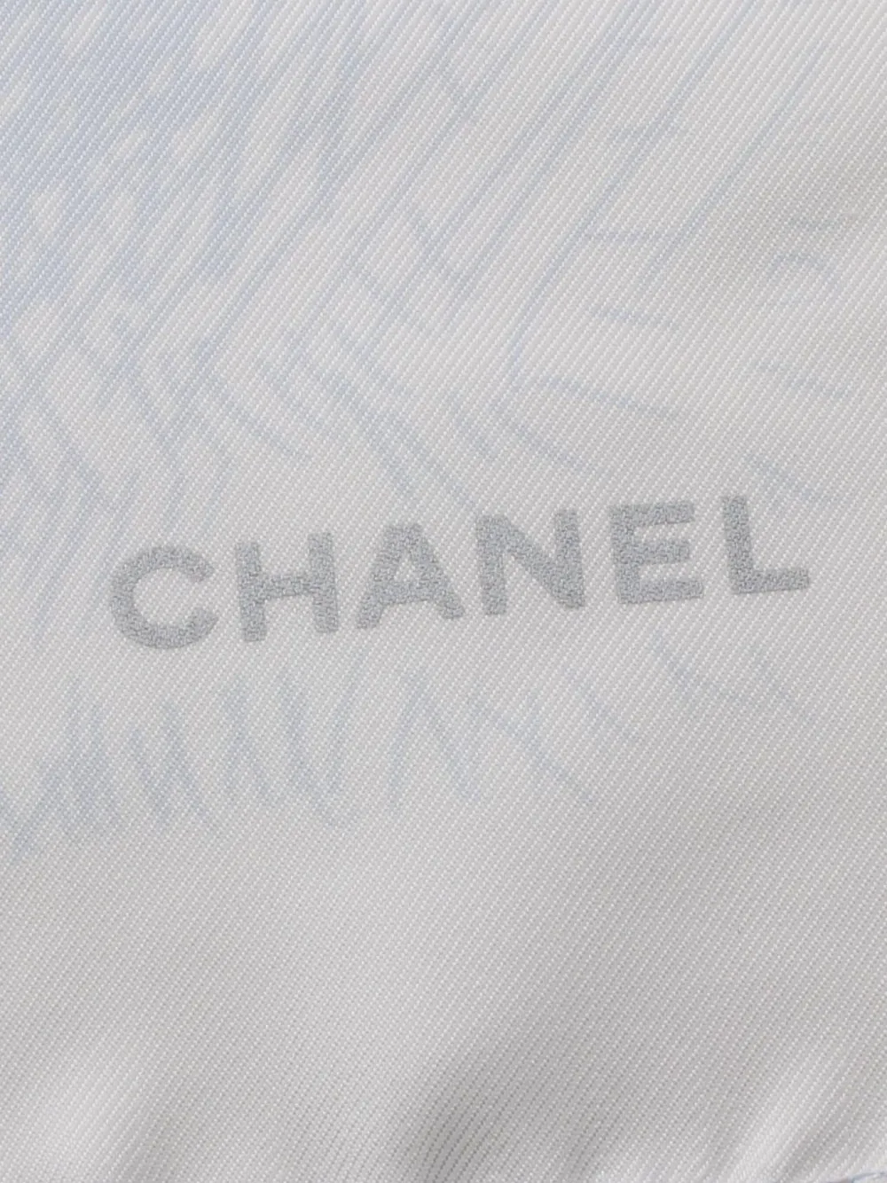 CHANEL Pre-Owned 1986-1988 snowflake-print scarf | Image 2