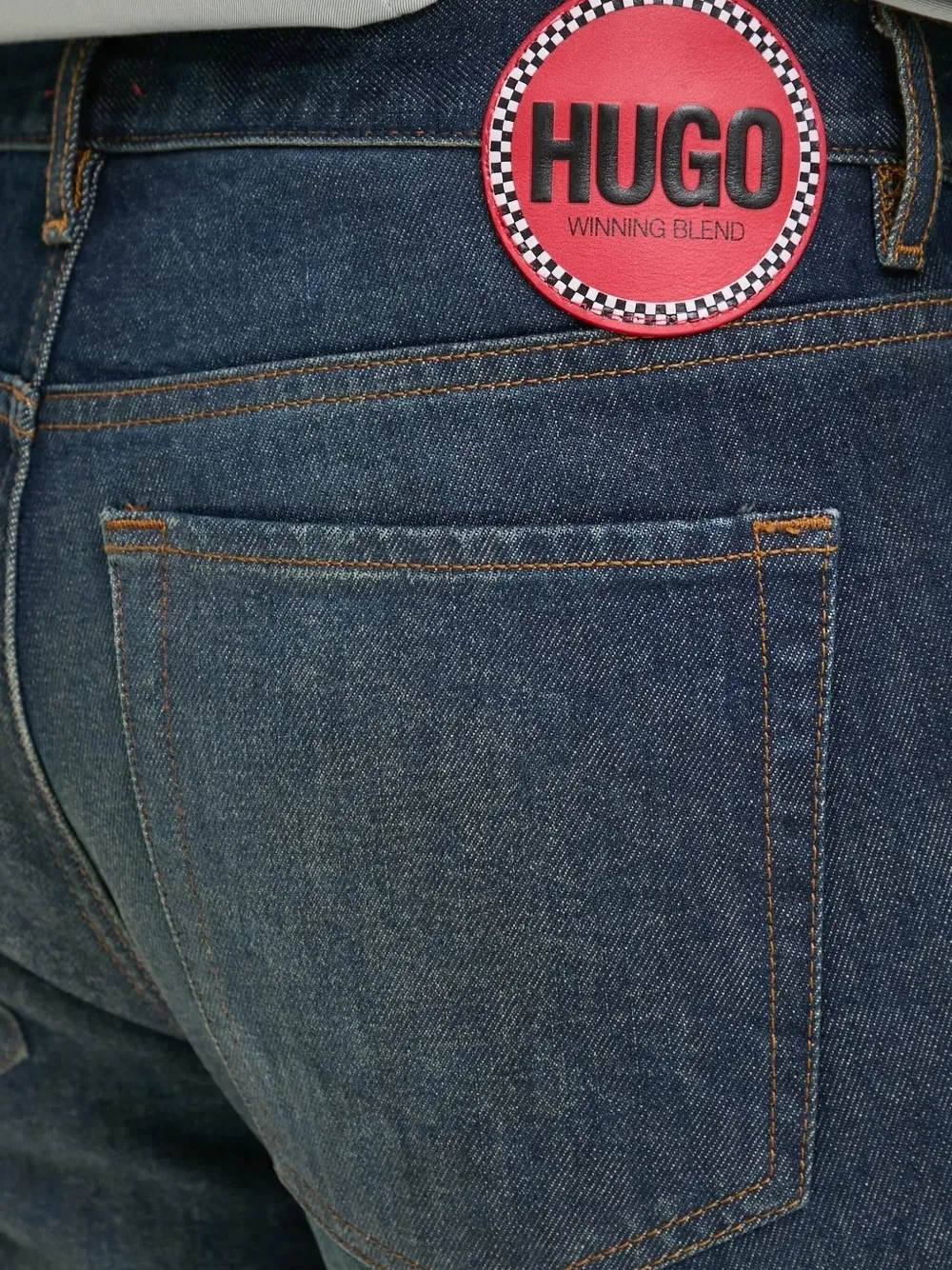 HUGO Jeans met logo-applicatie Blauw