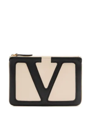 ★関税込★ VALENTINO Viva Superstar クロシェ クラッチ Valentino Garavani Viva Superstar Synthetic Raffia Pouch for