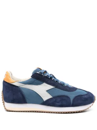 Diadora