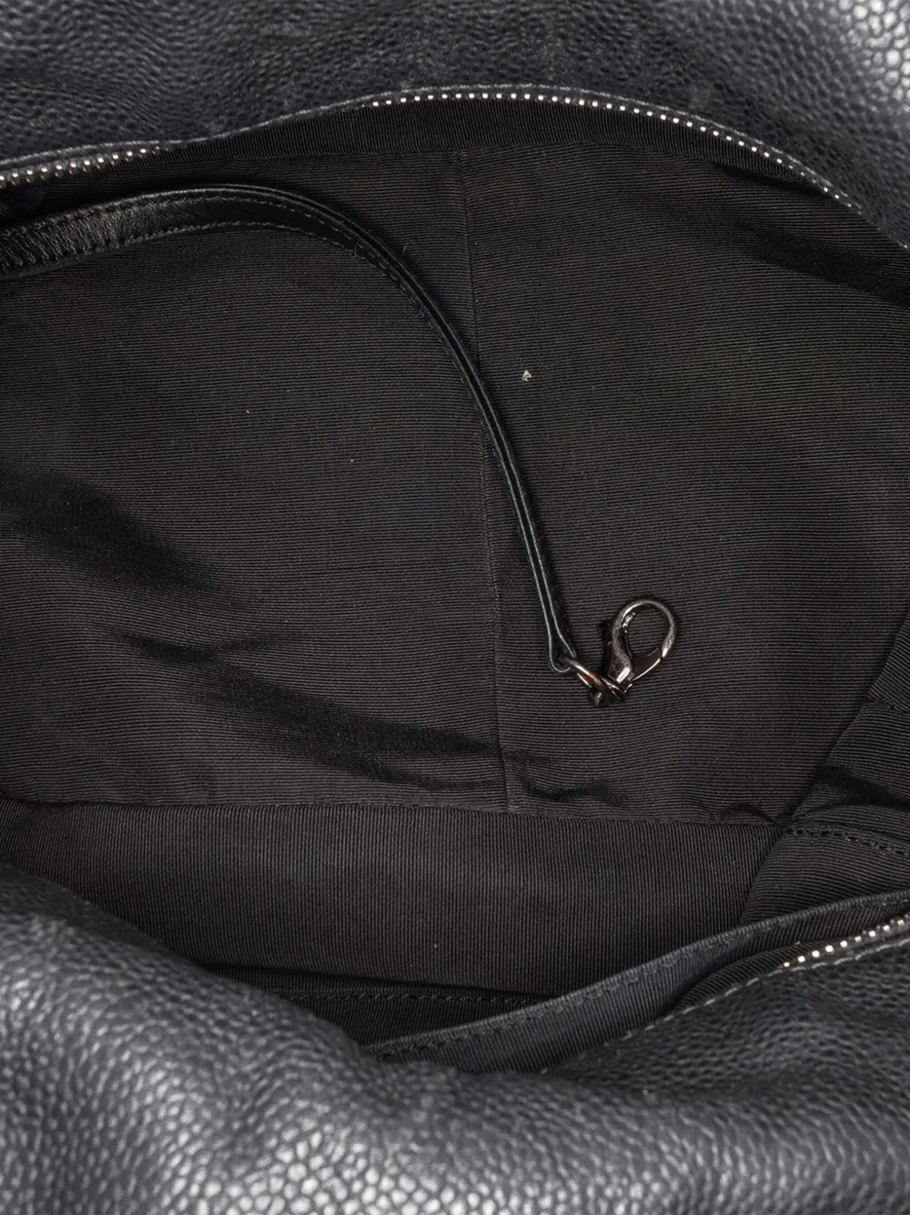 Pre-owned Chanel 2009-2010 Caviar 31 Hobo Bag In Black