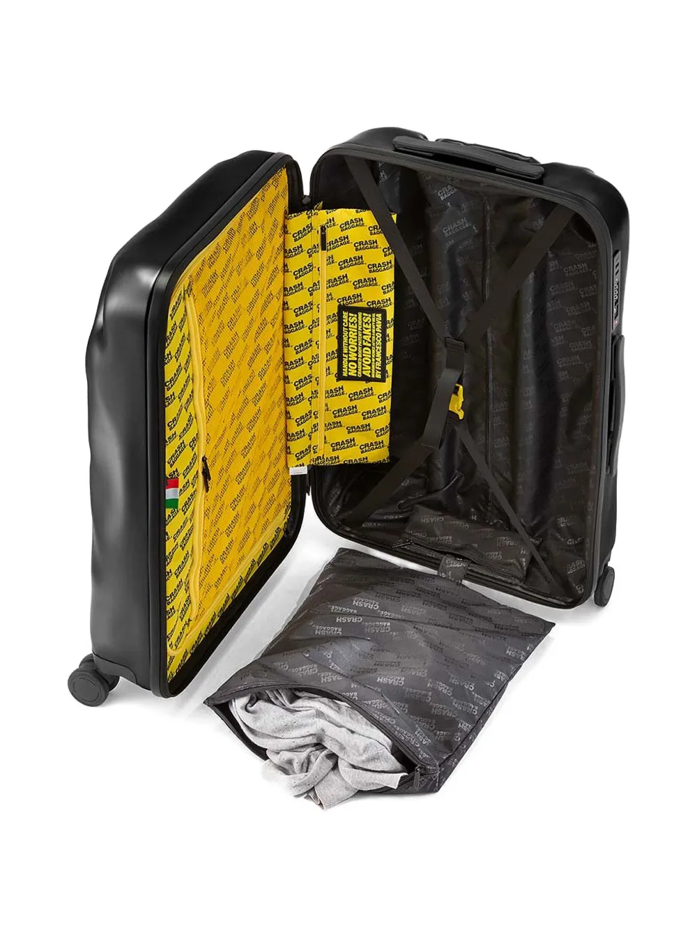 Crash Baggage Logo-detail Suitcase In Black
