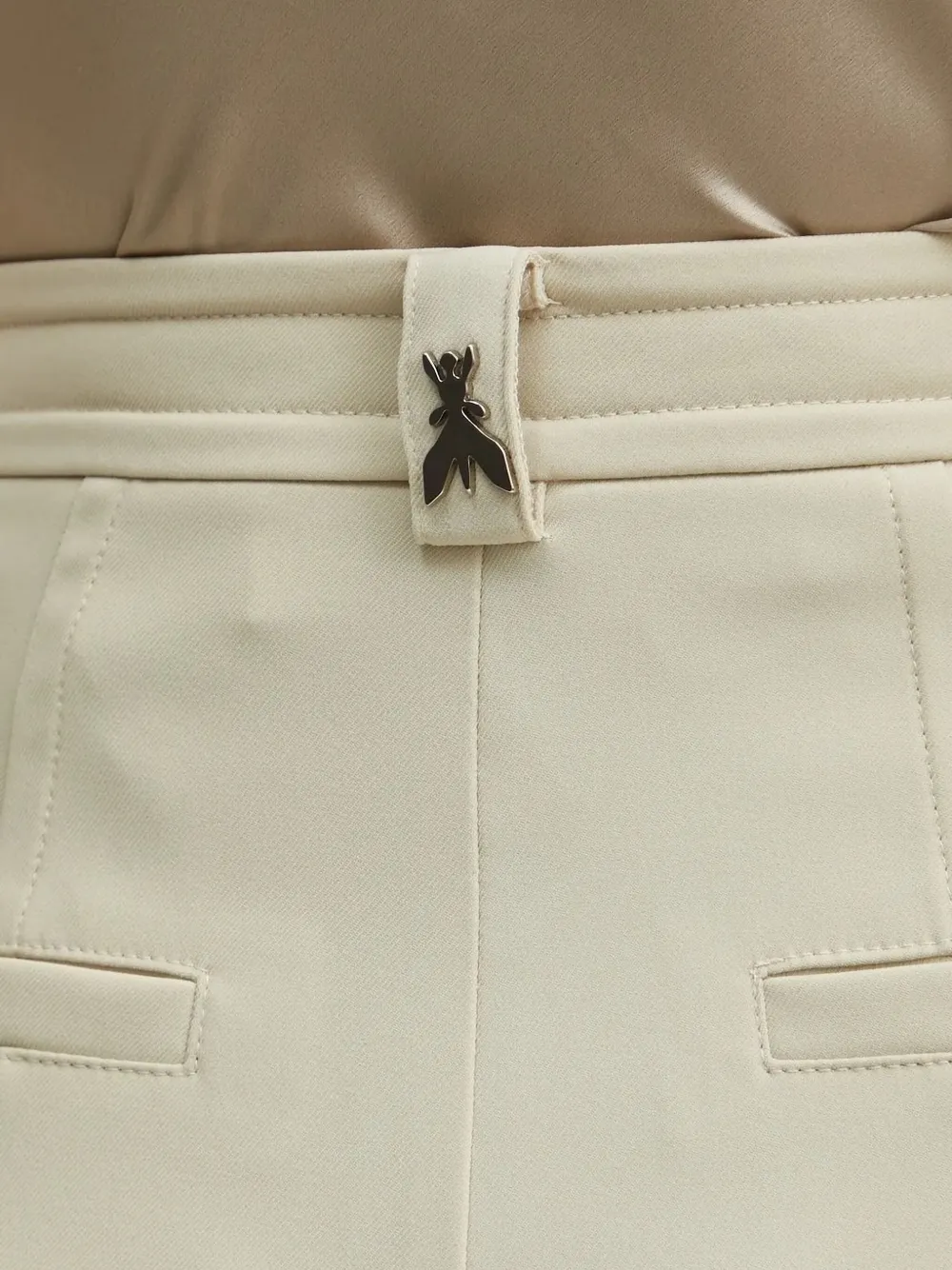 Patrizia Pepe High-waisted Shorts In Neutral