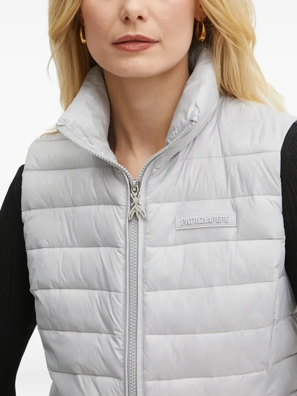 Patrizia Pepe Quilted Zip-front Gilet In Gray
