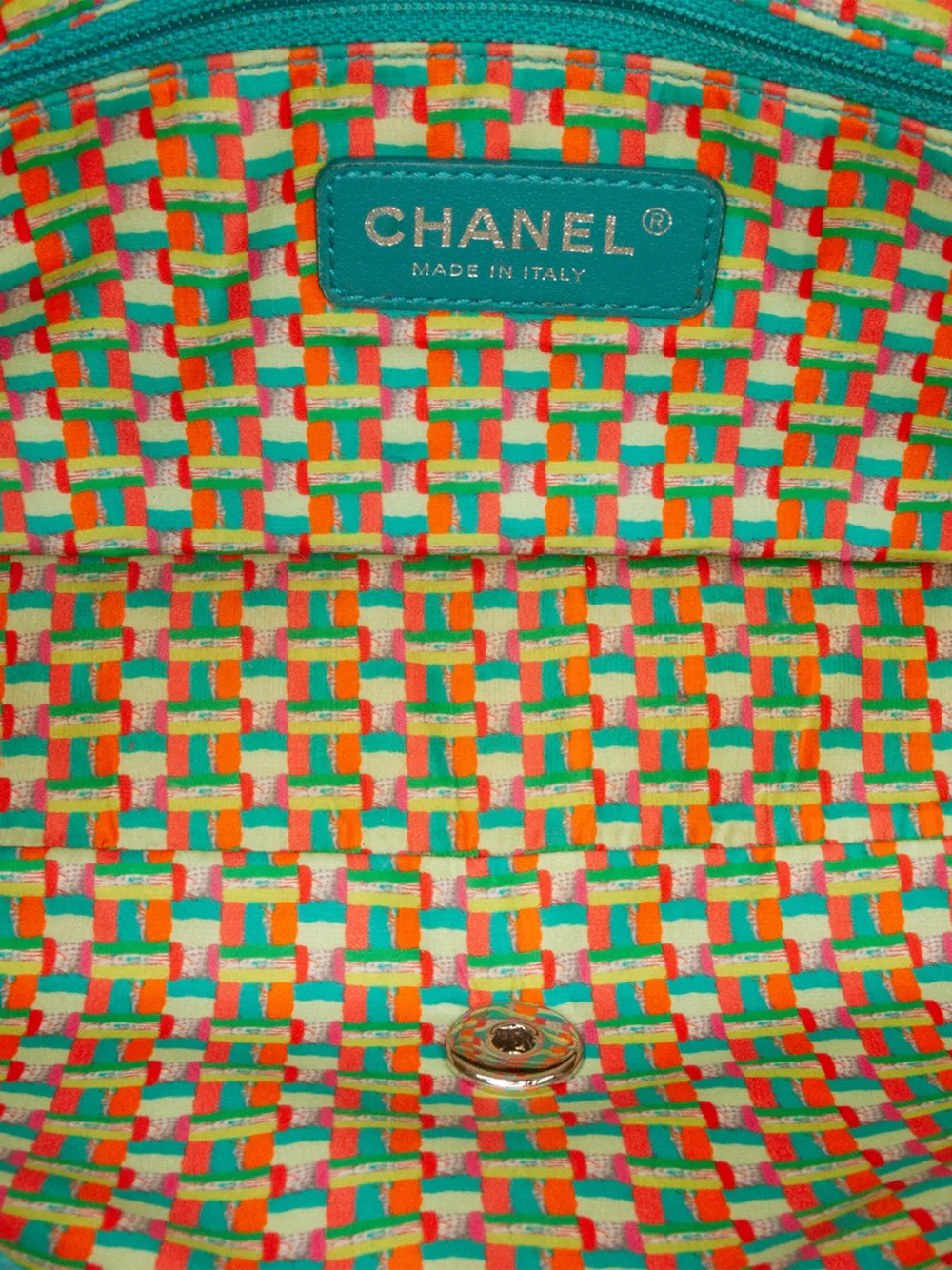Pre-owned Chanel 2016-2017 Paris-seoul Medium Lambskin Coco Rain Flap Shoulder Bag In Green