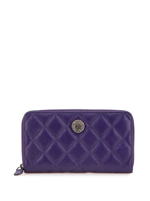 CHANEL Pre-Owned 2015-2016 Quilted Calfskin Button CC Zip Around Wallet long wallets