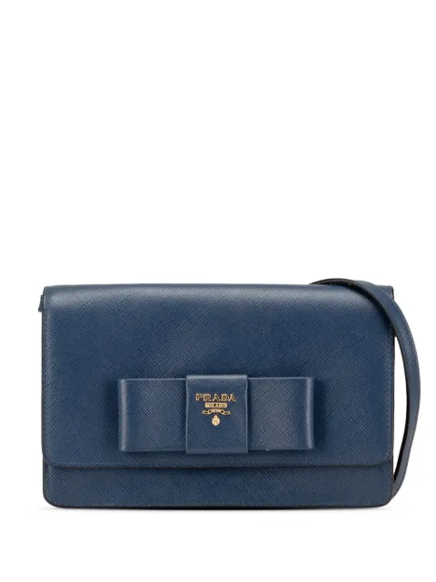 Prada Pre-Owned 2010-2024 Saffiano Lux Bow Wallet On Strap crossbody bag