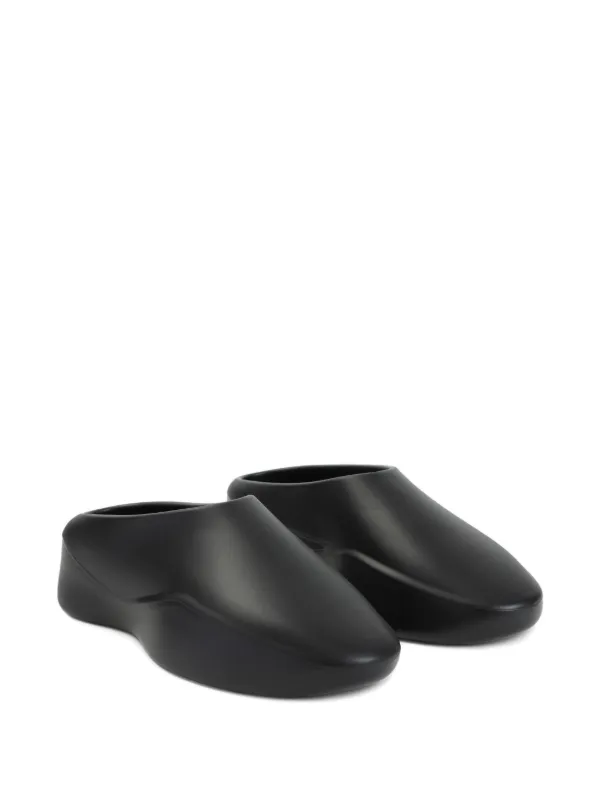 FEAR OF GOD SHOES | Eva Runner Slides | Women | Lane Crawford