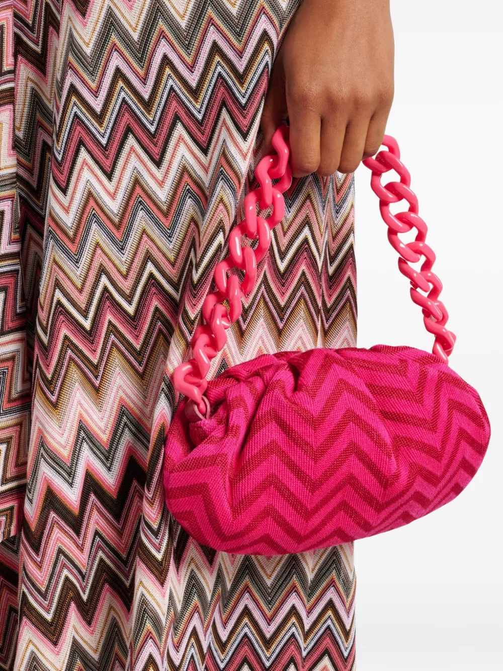 MISSONI LARGE ZIGZAG-PATTERN CLUTCH BAG 