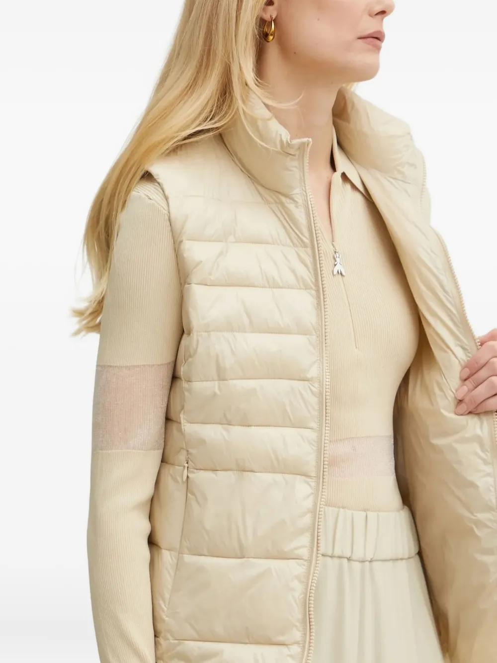 Patrizia Pepe Quilted Gilet In Neutral