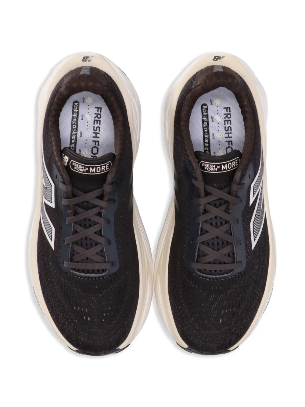 New Balance Fresh Foam X More v5 sneakers Zwart