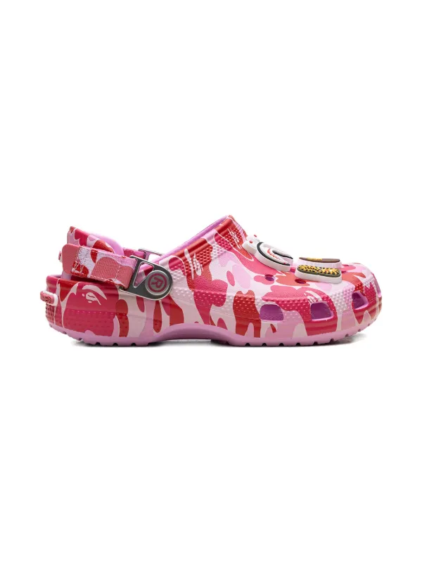 A BATHING APE × Crocs Clog Pink 22cm A BATHING APE x Crocs Classic Clog - Pink – mStore.Kh