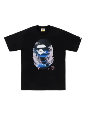 APE カモフラージュ柄 サメプリント Tシャツ A BATHING APE（アベイシングエイプ）の「ABC CAMO SHARK TEE（Tシャツ