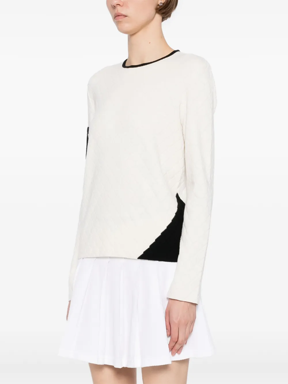 Pre-owned Chanel 2005 Cambon Ligue Top In White